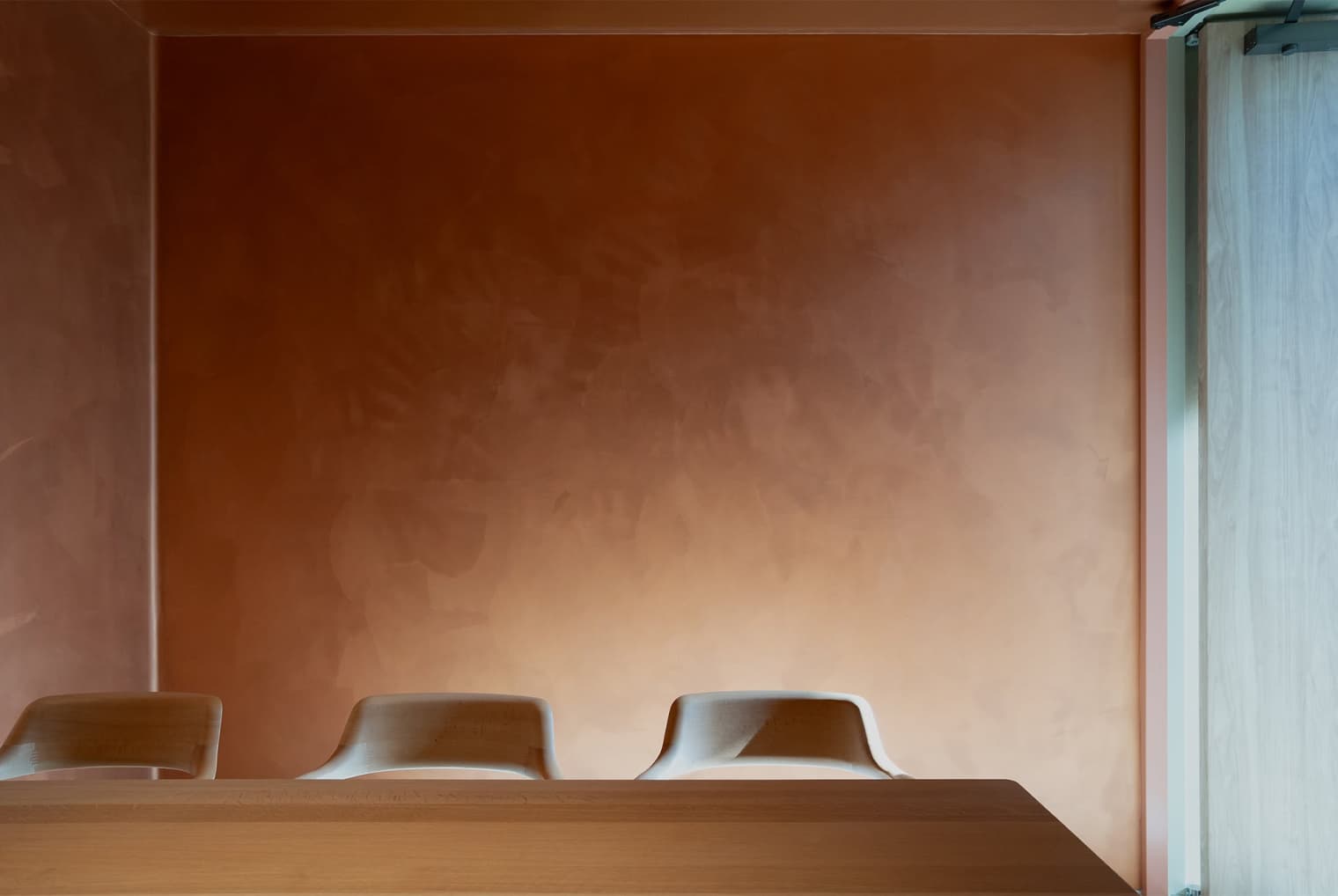 Interior 4