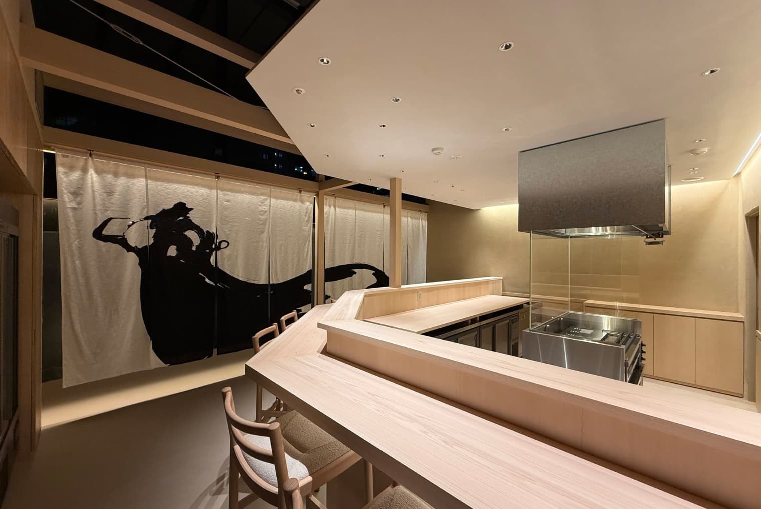 Interior 5